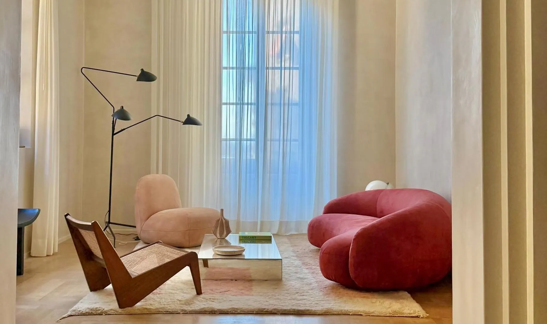 Archibusieri 8 Design Home location